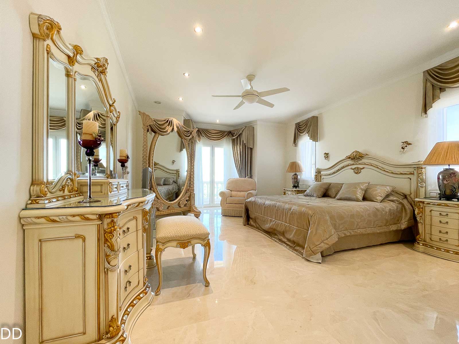 slider-17